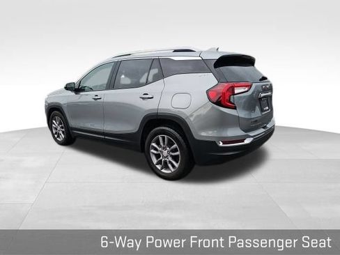 Used 2024 GMC Terrain SLT FWD image 19