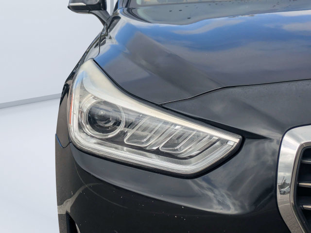 Used 2017 Genesis G90 3.3T Premium RWD image 9
