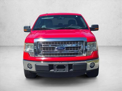 Used 2014 Ford F150 XLT w/ XLT Chrome Package RWD image 2