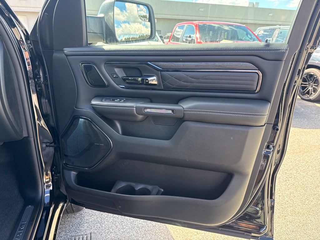 New 2027 RAM 1500 Limited AWD/4WD image 30