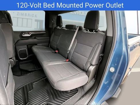 Certified 2025 Chevrolet Silverado 2500 LT w/ Convenience Package image 24