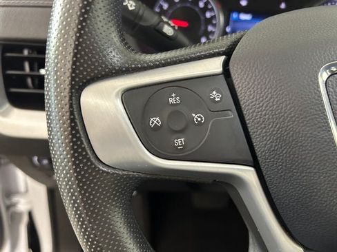 Used 2023 GMC Terrain SLE w/ Elevation Edition AWD/4WD image 15