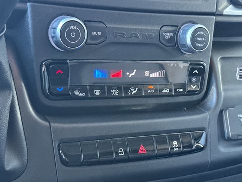 New 2026 RAM ProMaster 1500 w/ Quick Order Package 22G SLT image 18