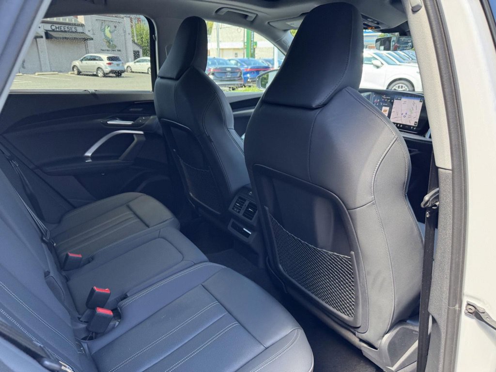 Certified 2025 Audi Q5 Premium Plus w/ Premium Plus AWD/4WD image 23