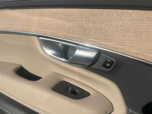 New 2026 Volvo XC90 B6 Core AWD/4WD image 25