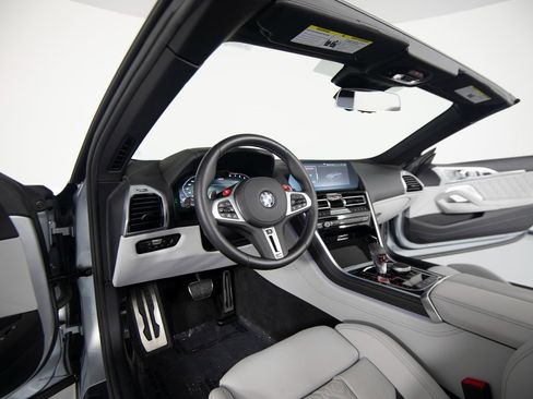 Used 2022 BMW M8 Competition image 16
