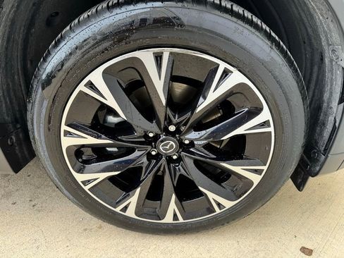 Used 2026 MAZDA CX-90 Plug-In Hybrid w/ Premium Plus AWD/4WD image 8