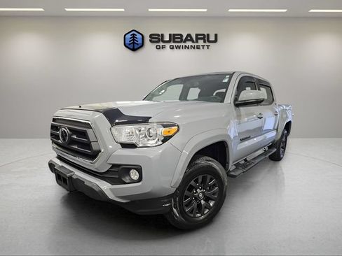 Used 2021 Toyota Tacoma SR5 RWD image 1