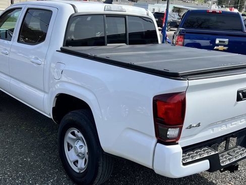 Used 2023 Toyota Tacoma SR image 4