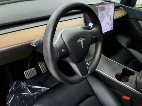Used 2020 Tesla Model Y Long Range AWD/4WD image 45