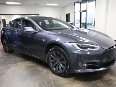 Used 2018 Tesla Model S P100D AWD/4WD image 7