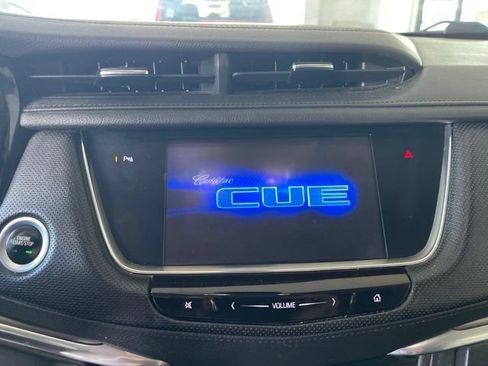 Used 2017 Cadillac XT5 Luxury w/ Driver Awareness Package FWD image 24