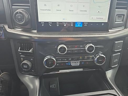 Used 2026 Ford F150 Lariat AWD/4WD image 23