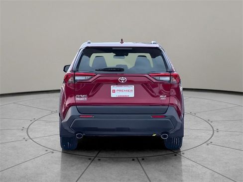 Used 2024 Toyota RAV4 XLE image 5