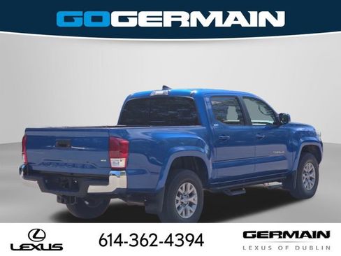 Used 2018 Toyota Tacoma SR5 RWD image 7