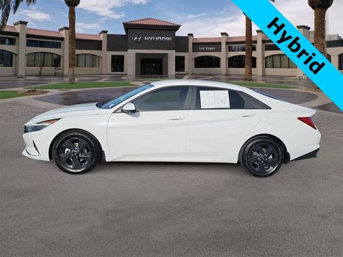 Certified 2023 Hyundai Elantra Blue image 5