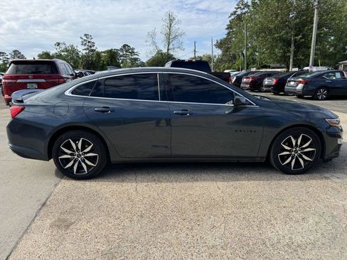 Used 2021 Chevrolet Malibu RS image 4