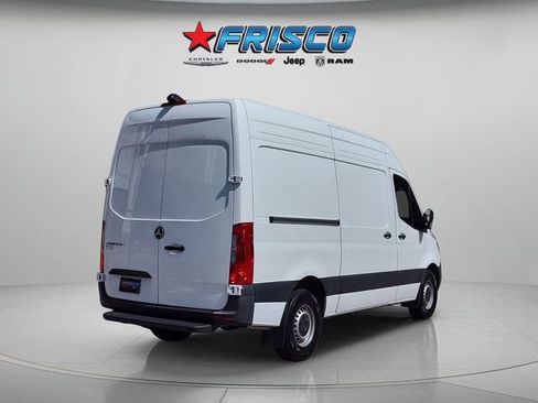 Used 2025 Mercedes-Benz Sprinter 2500 image 7