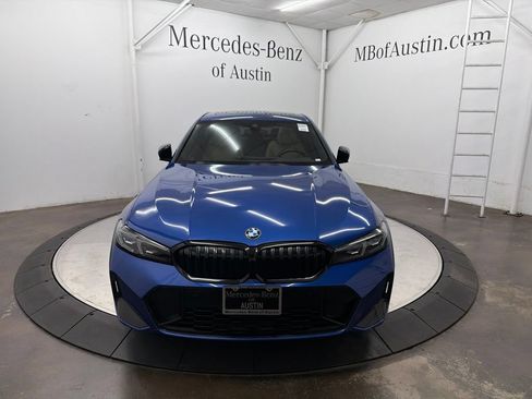 Used 2023 BMW 330i Sedan w/ M Sport Package RWD image 2