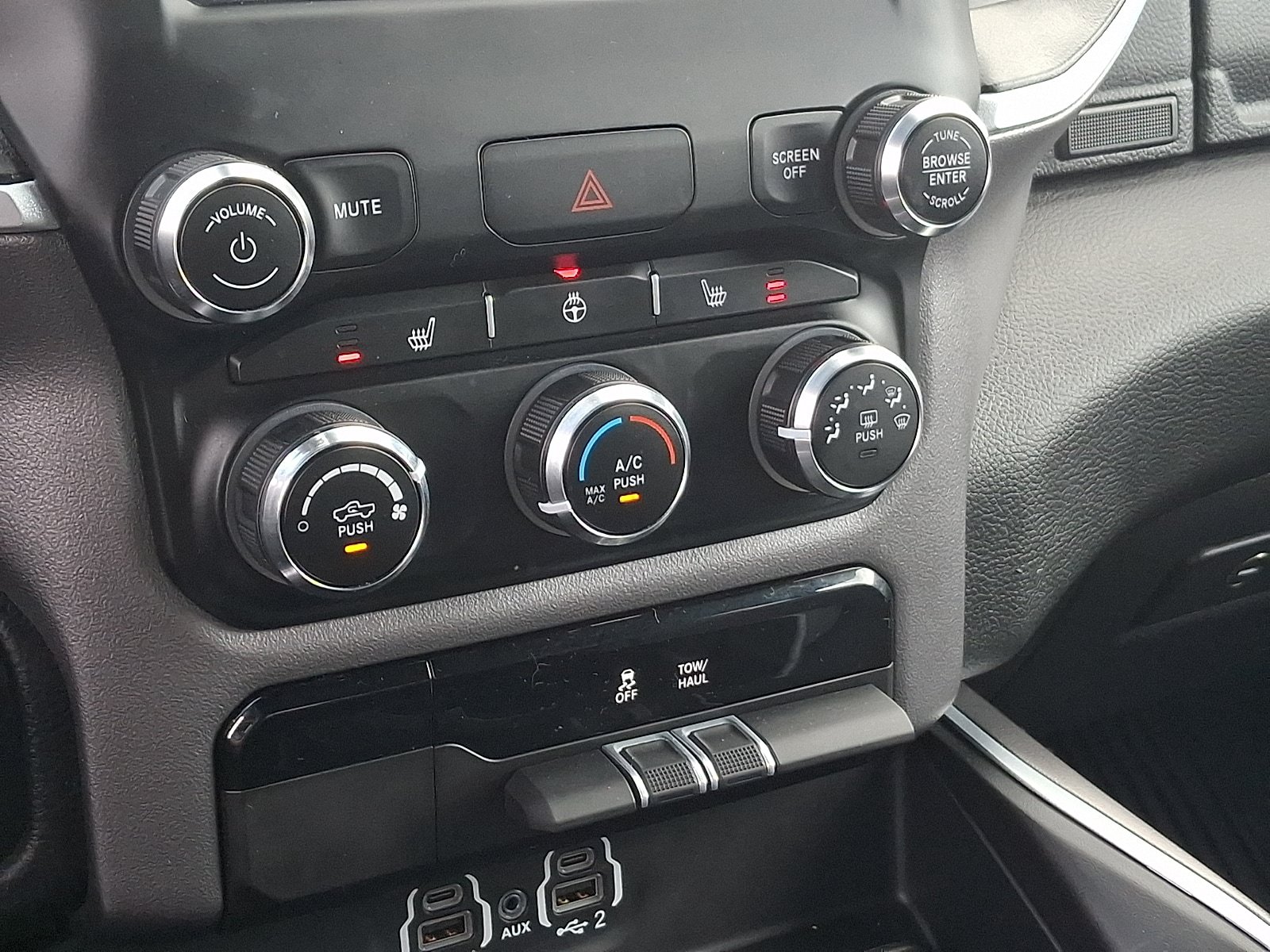 Certified 2023 RAM 1500 Big Horn AWD/4WD image 15