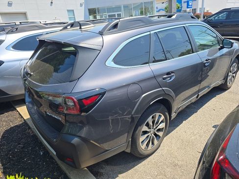 Used 2024 Subaru Outback Limited AWD/4WD image 4