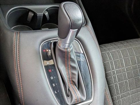 Used 2024 Honda HR-V Sport image 11