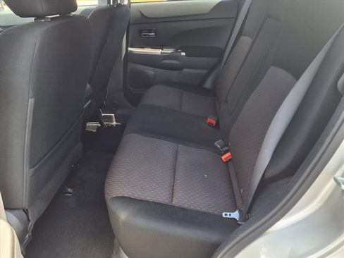 Used 2019 Mitsubishi Outlander Sport SE image 9