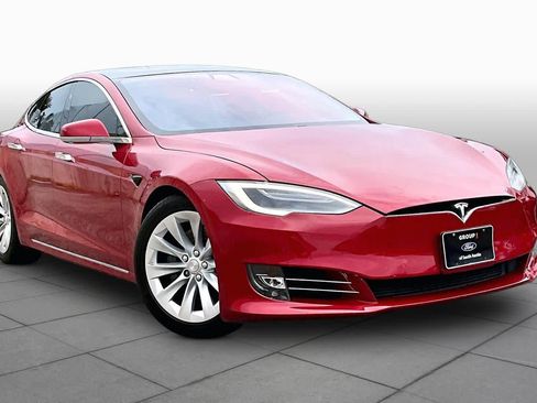 Used 2017 Tesla Model S 75D AWD/4WD image 2