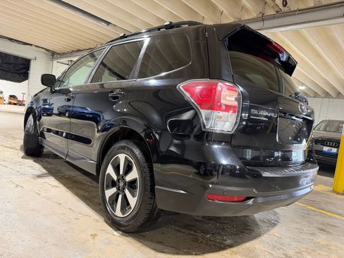 Used 2018 Subaru Forester 2.5i Limited AWD/4WD image 3
