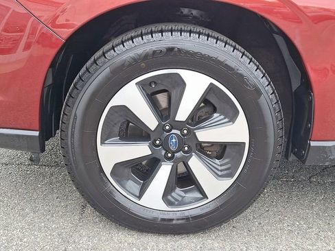 Used 2017 Subaru Forester 2.5i Premium AWD/4WD image 8