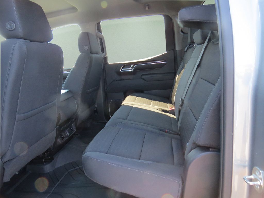Certified 2023 Chevrolet Silverado 1500 RST w/ Protection Package AWD/4WD image 16