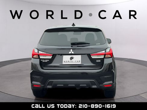 Used 2023 Mitsubishi Outlander Sport LE AWD/4WD image 4