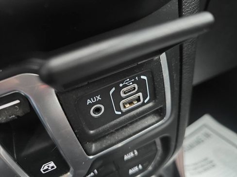 Used 2019 Jeep Wrangler Rubicon image 29