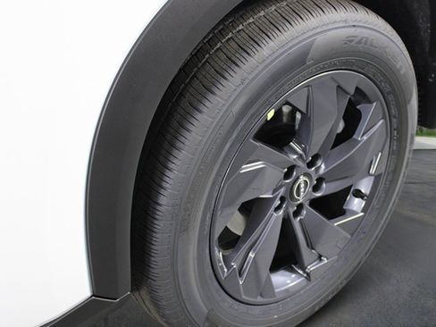 New 2026 Nissan Rogue SV FWD image 9