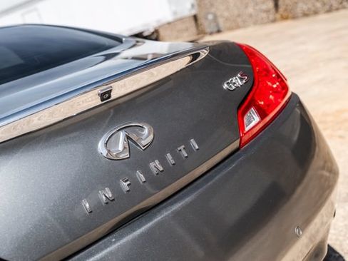 Used 2013 INFINITI G37 Sport RWD image 28