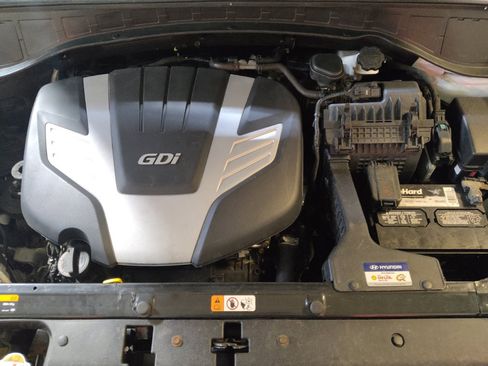 Used 2018 Hyundai Santa Fe SE AWD/4WD image 30