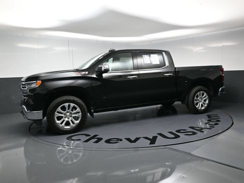 Used 2024 Chevrolet Silverado 1500 LTZ w/ Z71 Off-Road Package AWD/4WD image 6