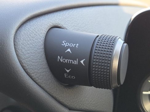 New 2025 Lexus ES 350 Ultra Luxury image 19