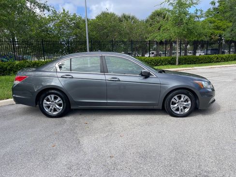 Used 2011 Honda Accord SE image 5