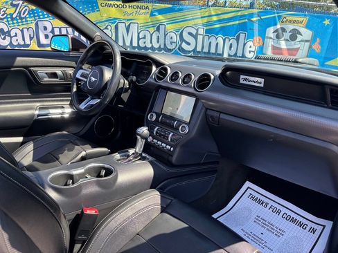 Used 2019 Ford Mustang GT Premium w/ GT Performance Package RWD image 17