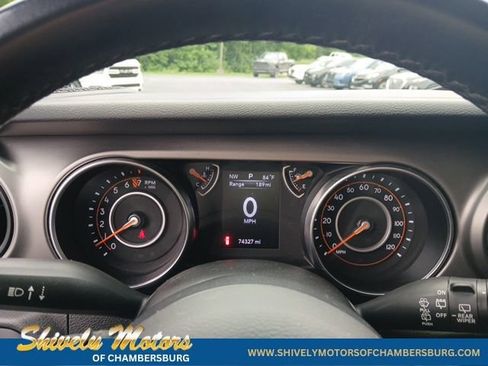 Used 2019 Jeep Wrangler Sport AWD/4WD image 20