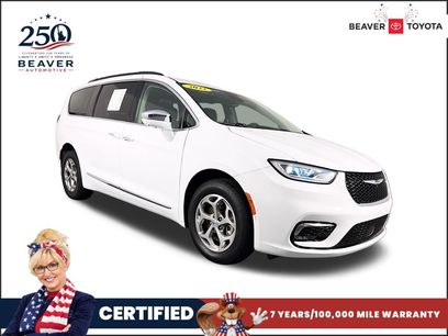 Used 2022 Chrysler Pacifica Limited