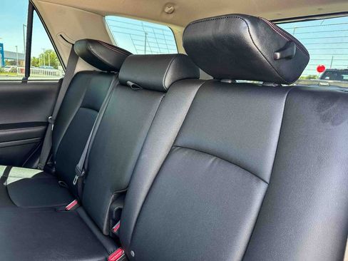 Used 2024 Toyota 4Runner TRD Off-Road Premium AWD/4WD image 19