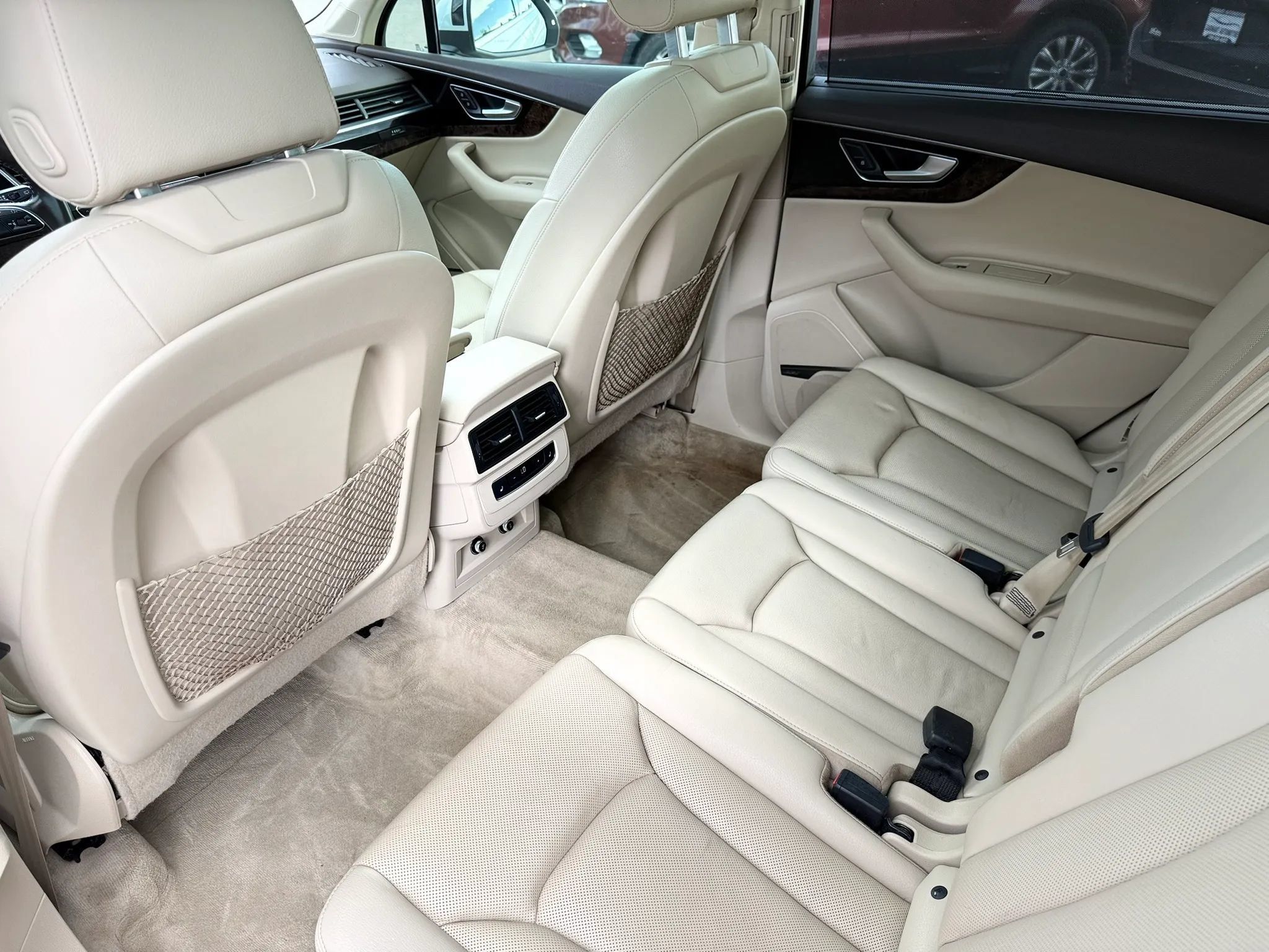 Used 2018 Audi Q7 3.0T Premium Plus w/ Premium Plus Package AWD/4WD image 15