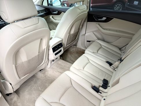 Used 2018 Audi Q7 3.0T Premium Plus w/ Premium Plus Package AWD/4WD image 15