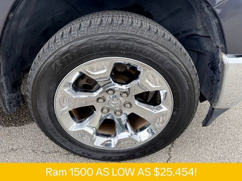 Used 2019 RAM 1500 Big Horn RWD image 32