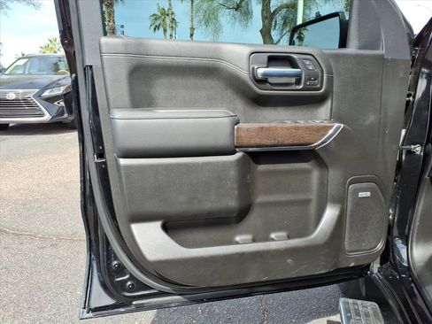 Used 2022 GMC Sierra 1500 Denali w/ Denali Reserve Package image 18