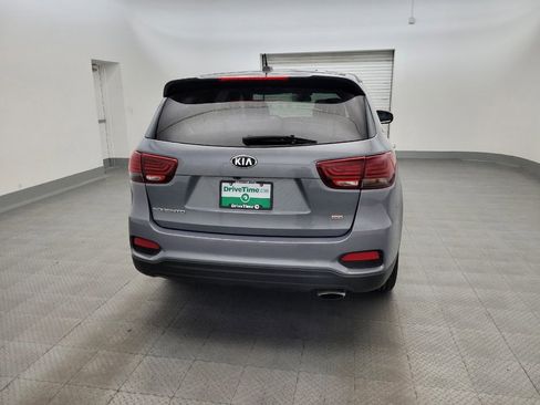 Used 2019 Kia Sorento L FWD image 7