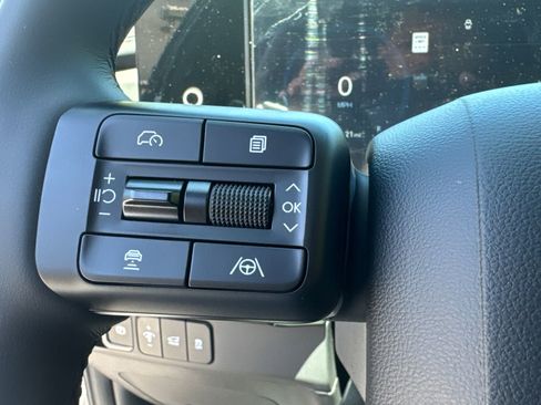New 2024 Hyundai Santa Fe Calligraphy FWD image 32