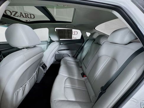 Used 2018 Kia Optima EX w/ Premium Package image 28